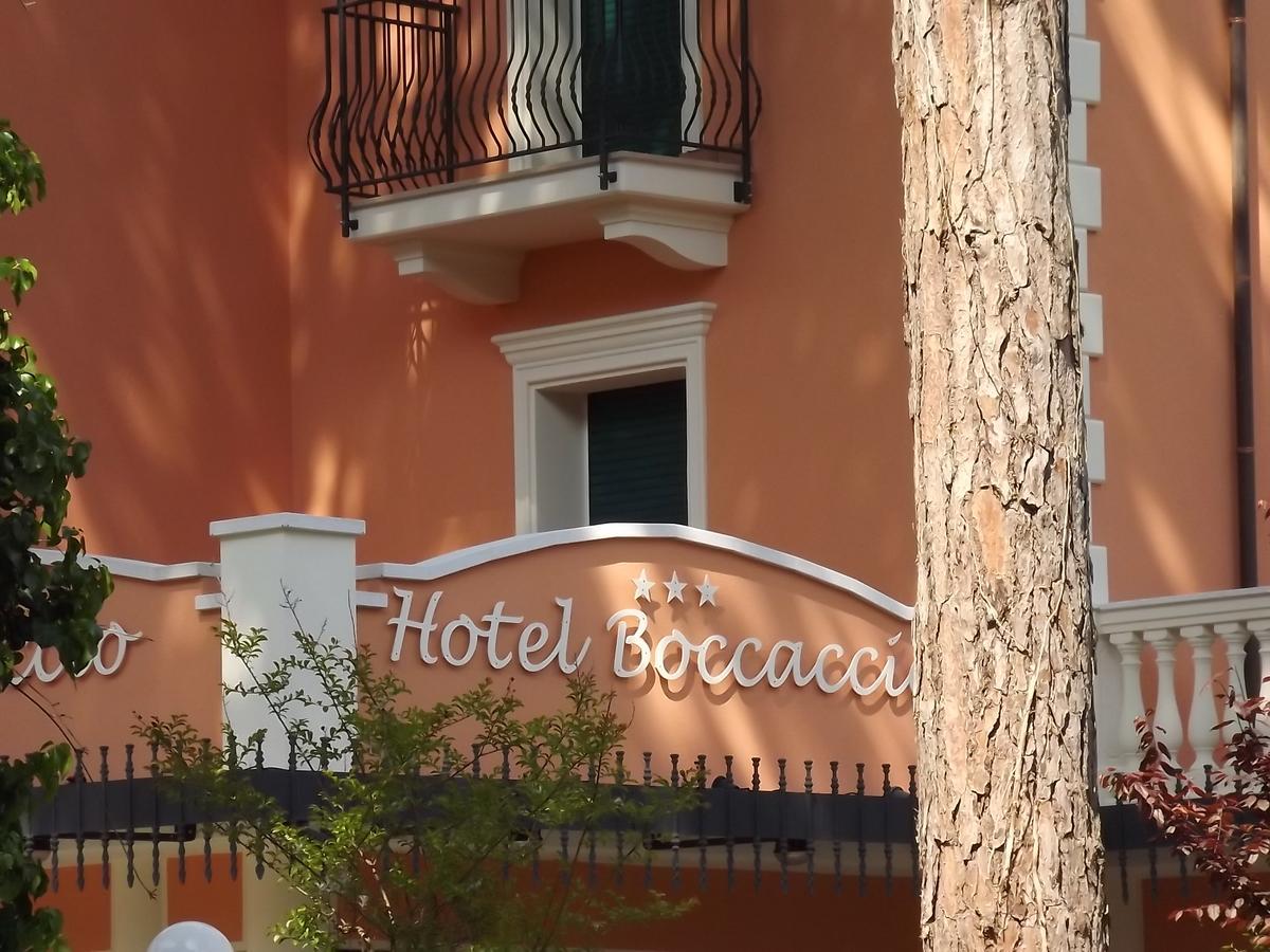 Hotel Boccaccio-Free Parking- Milano Marittima Exterior photo